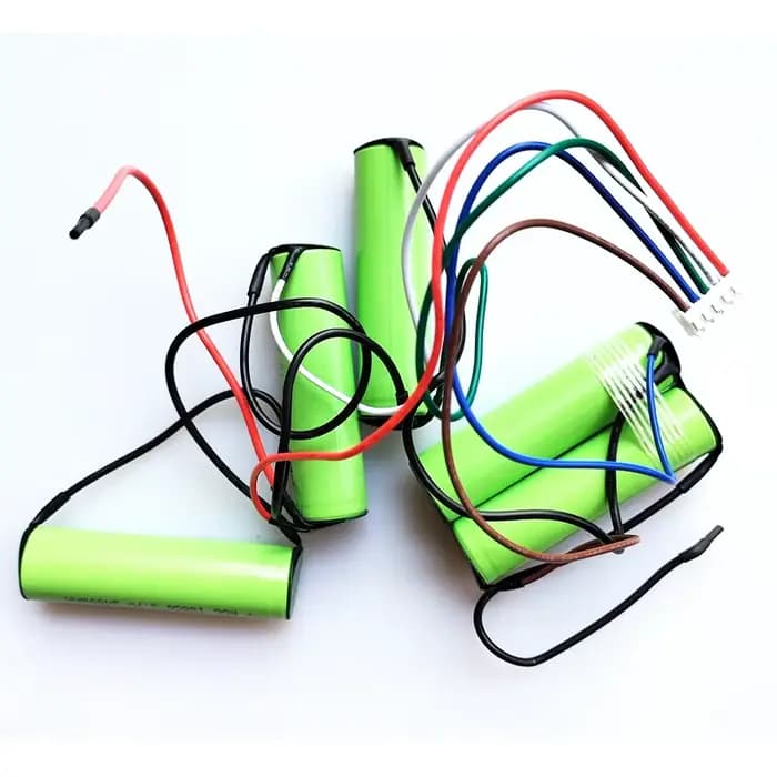 Nouveau Pack de batterie Li-ion 18V 3400mAh/2800mAh pour aspirateur Robot Electrolux ZB3113AK avec prise