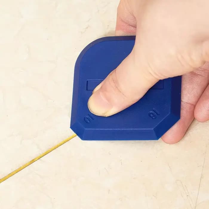 Ensemble d'outils de calfeutrage