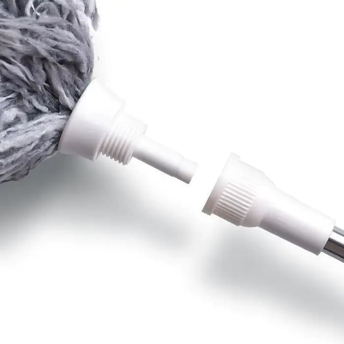 Plumeau longue étendue avec fonction télescopique pour le nettoyage des plafonds