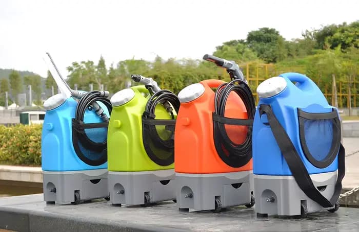 Outil de nettoyage multifonctionnel pour la maison et le jardin