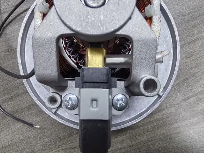 Moteur d'aspirateur WizHaus XB9535-230-1200 230V
