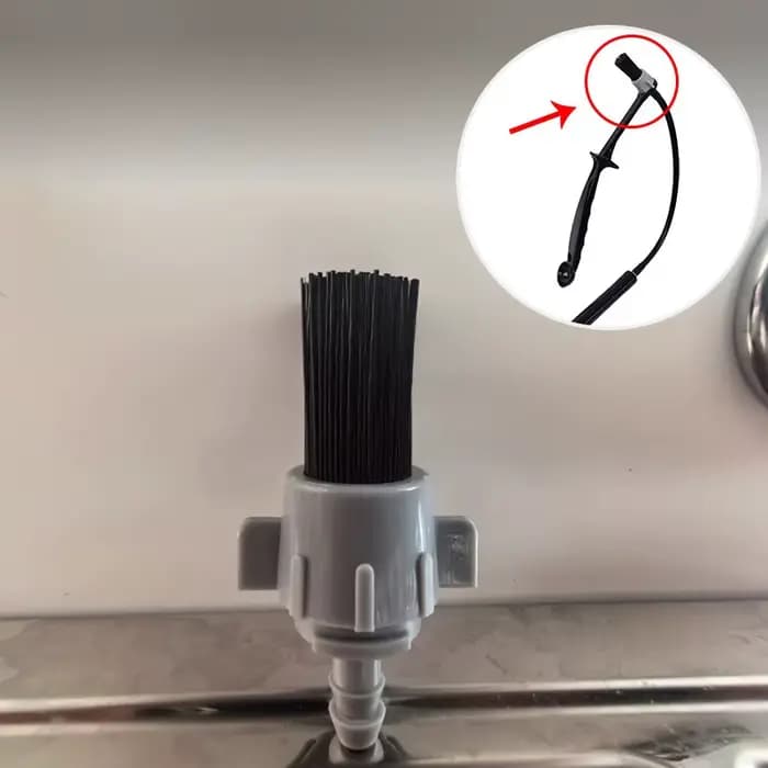 Brosse de nettoyage à la vapeur pour machines à café