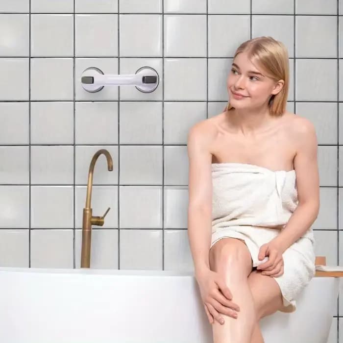Barres d'appui à aspiration pour salle de bain