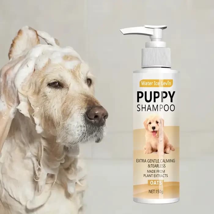 Shampoing apaisant pour chiots à l'avoine pour peaux sensibles, formule hypoallergénique avec aloès et beurre de karité pour hydrater et calmar la sécheresse