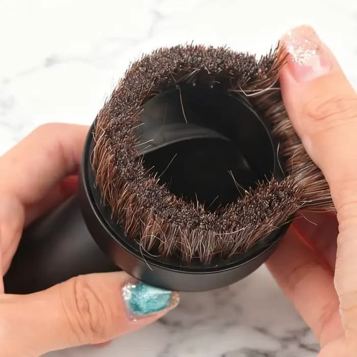 Tête de brosse d'aspirateur universelle