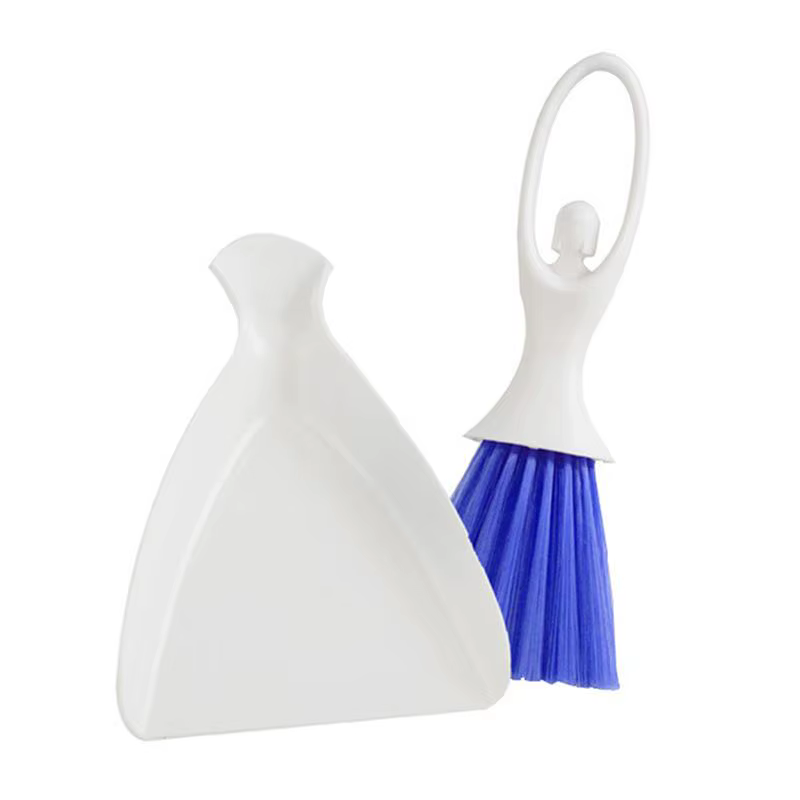 Nettoyage domestique simplifié avec un ensemble brosse à plancher et pelle à poussière 3 en 1 à long