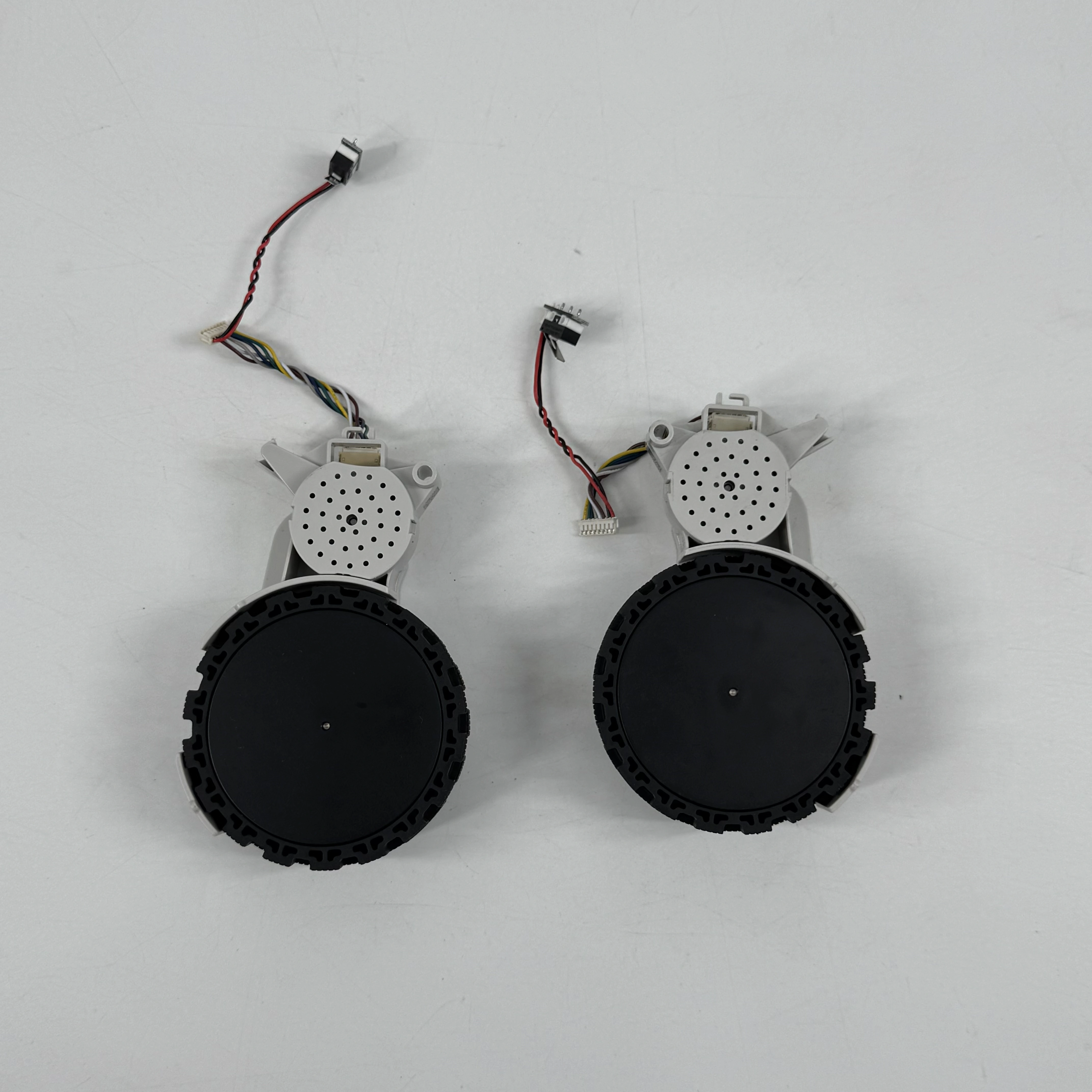 Roues L+R pour aspirateur robot Dreame Bot L10s L10 Ultra L10s Ultra W10S Pro B116 B101CN C102CN S10
