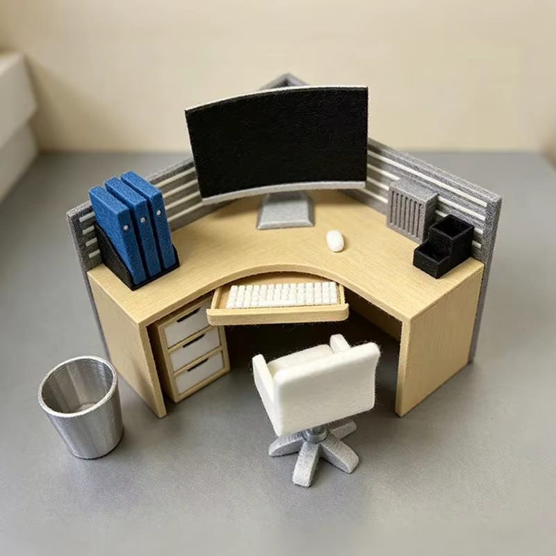 Chaise de bureau miniature pour maison de poupée, ornement en résine, décoration de scène de bureau pour les amateurs de loisirs créatifs, présentation sur le bureau à domicile