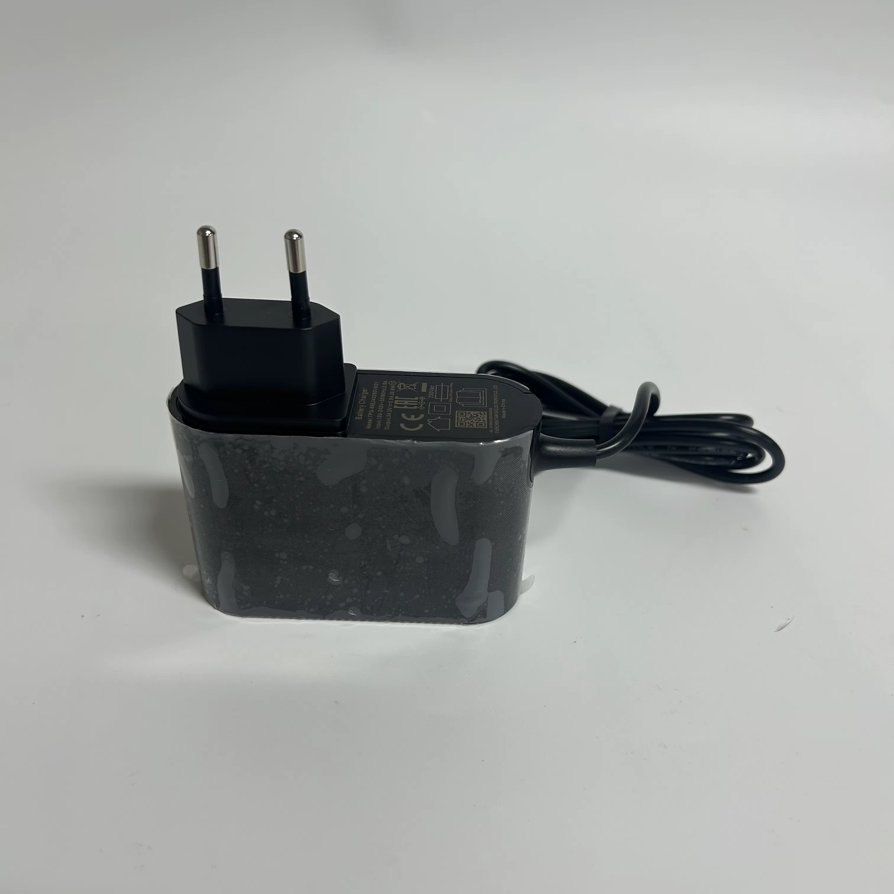 Câble de chargeur d'origine pour station d'accueil Dreame R10 Pro/ Z20 AquaCycle / Z30 AquaCycl / Z30 Ultra/R10s