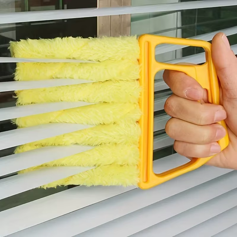 Brosse de nettoyage de vitres pour stores