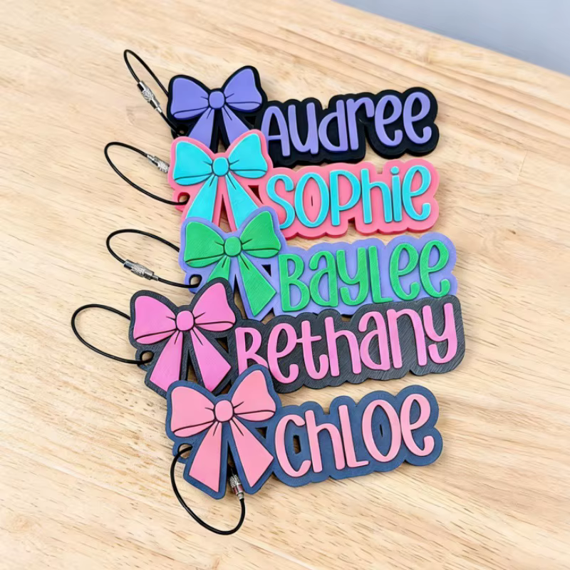 Porte-clés en acrylique personnalisé avec nom et nœud tendance, plaque nominative 3D double couche, breloque de sac personnalisée, accessoire de porte-clés, vente en gros