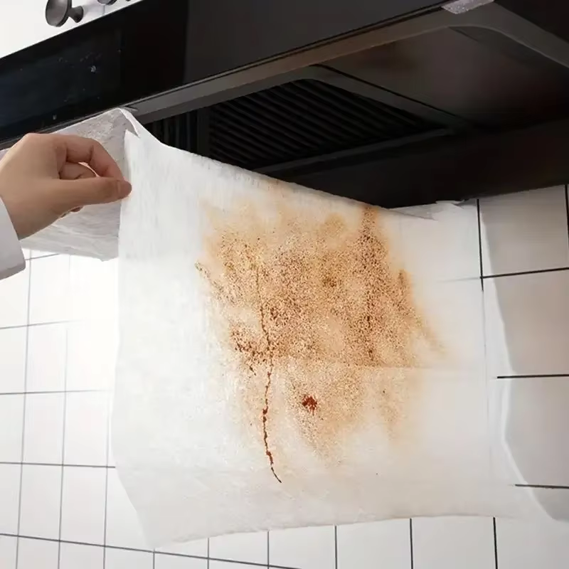 Filtres de hotte de cuisine robustes - Couvertures en maille absorbant l'huile pour la ventilation