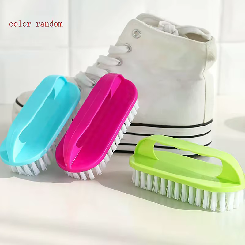 Brosse de nettoyage aléatoire à poils doux pour linge, vêtements et chaussures – Brosse portable en plastique pour le nettoyage des mains