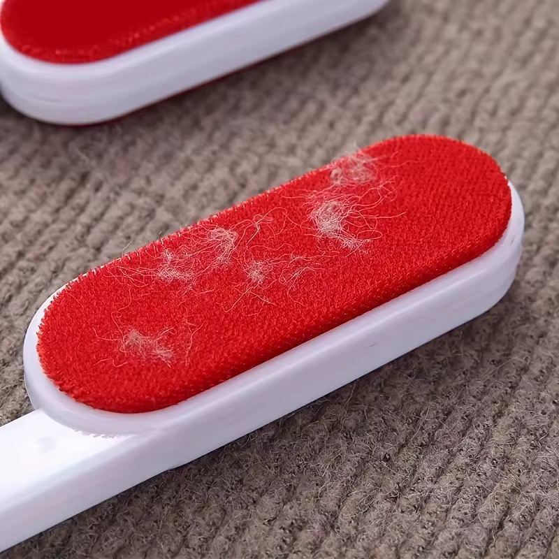 Rouleau anti-peluches autonettoyant
