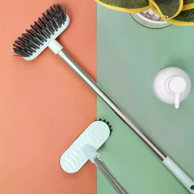 Brosse à récurer les sols avec long manche
